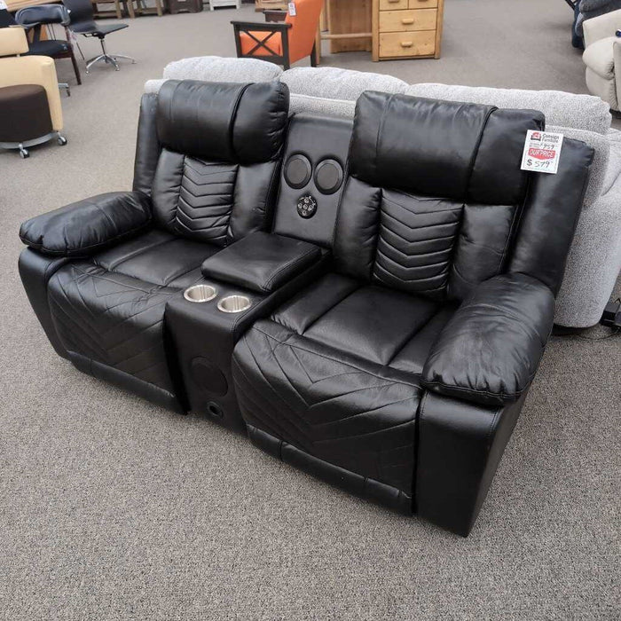 HOB 8457blk-2pwh Black Rec. Loveseat