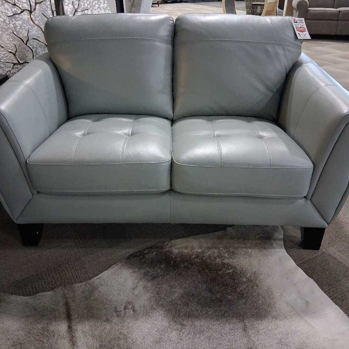 HOB 9460aq-2 Aqua Leather Loveseat