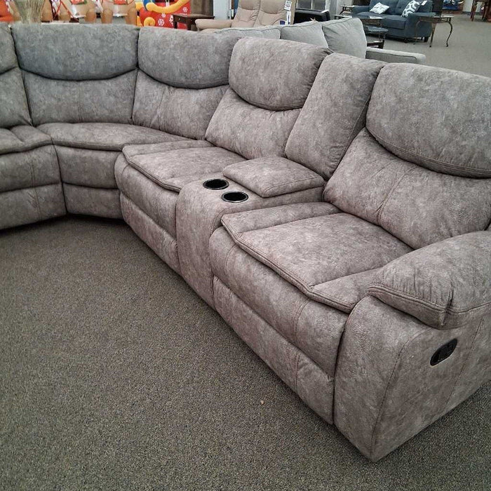 HOB 8230fbr Brown 3pc. Sectional