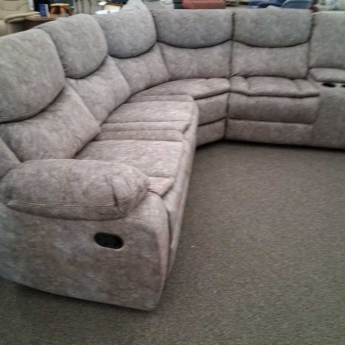 HOB 8230fbr Brown 3pc. Sectional