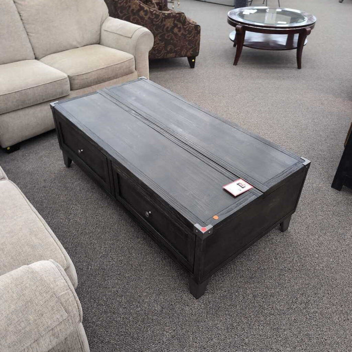 "Todoe" Gray Lift-top Coffee Table