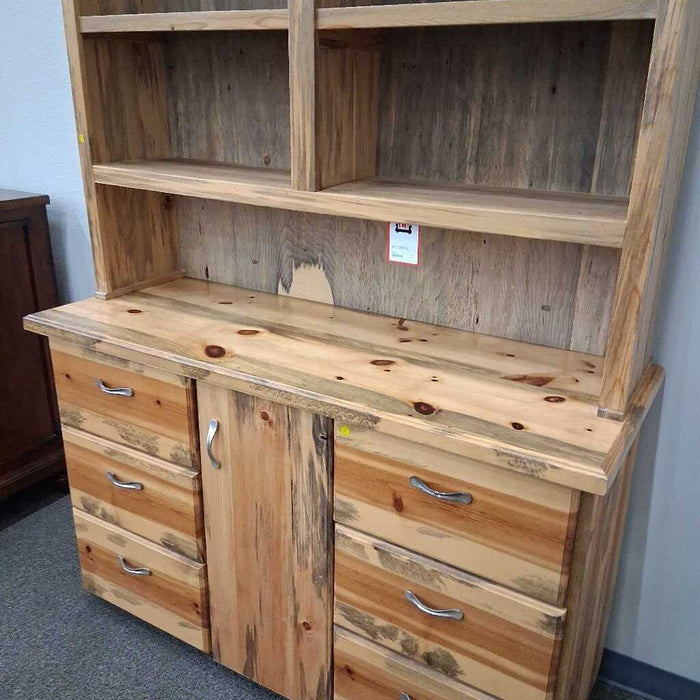 Blue Pine Hutch