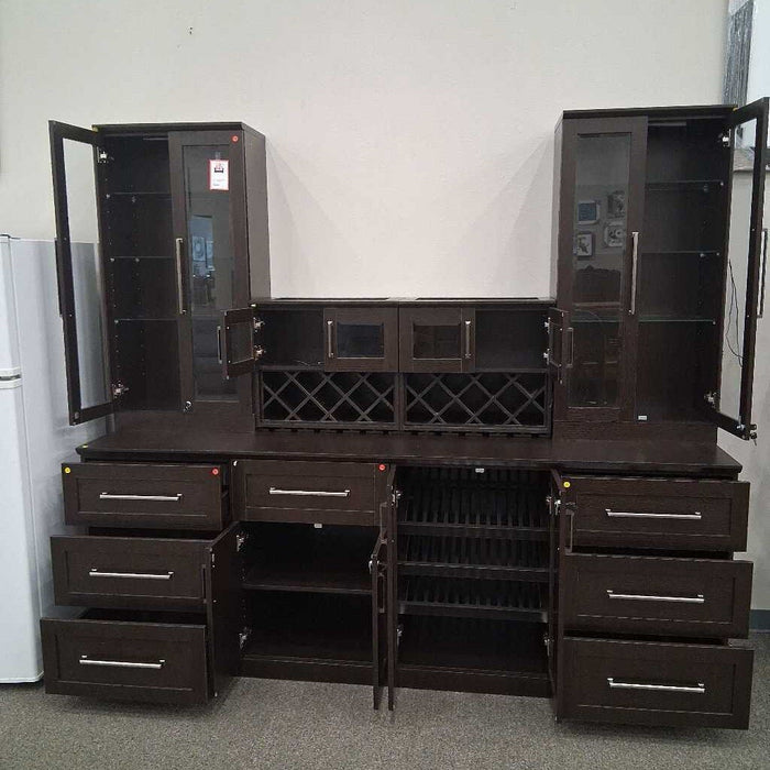 8 Pc. Bar set W/ Glass & Keys