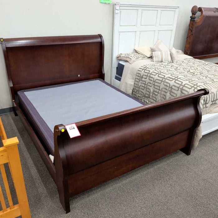 Cherry Queen Sleigh Bed
