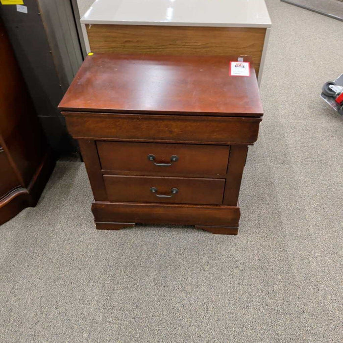 Cherry 3 Drawer Nightstand