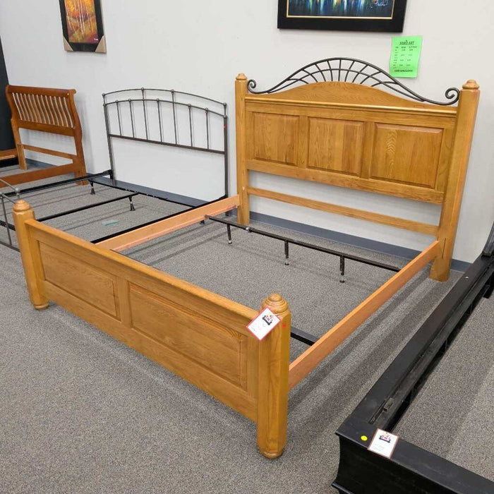 Wood & Metal K/C.K Bed