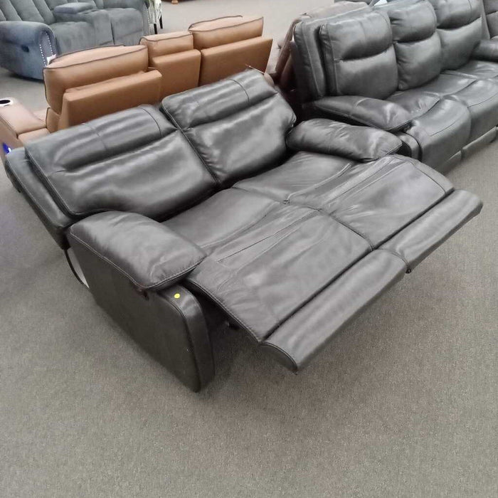 "Palladum" Gray Leather Rec. Loveseat