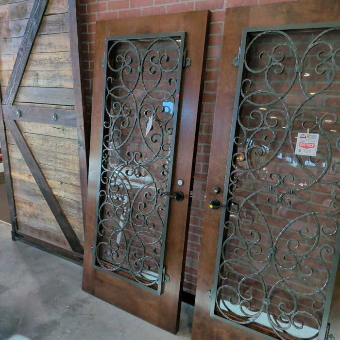 Lg. Door w/ Iron Accent Grate