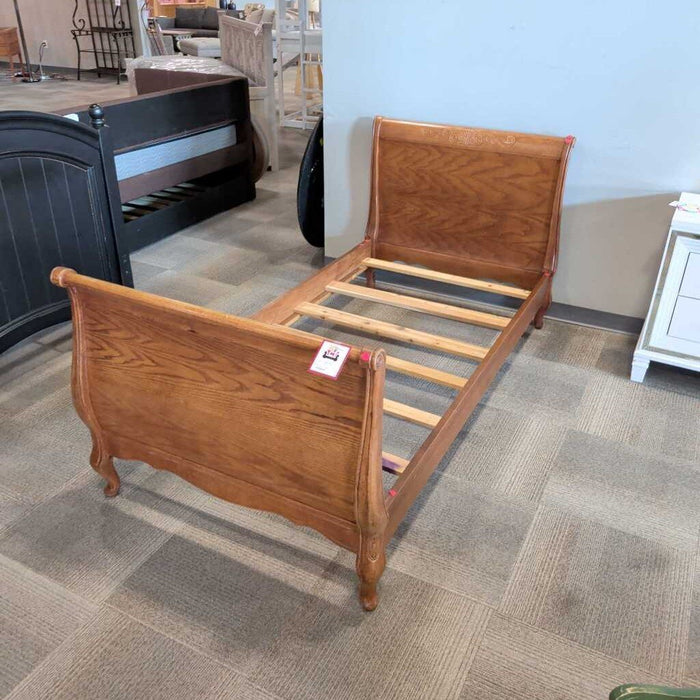 Oak Twin Bed