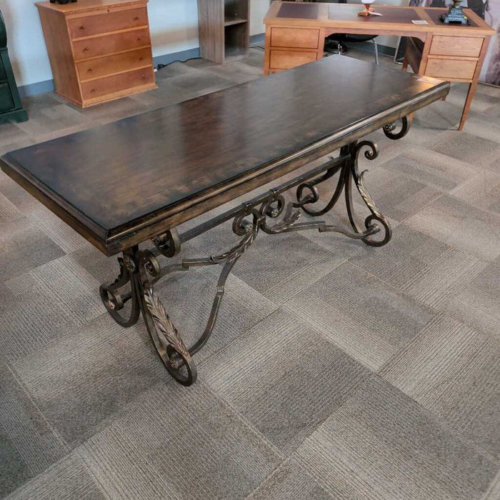 Lg. Entry Table w/ Iron Legs