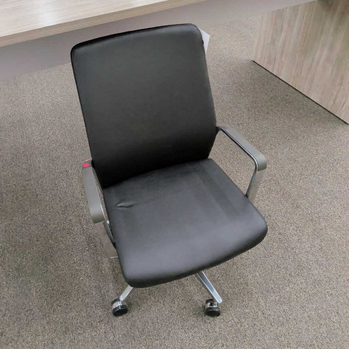 9 to 5 "Mila" Computer Chair