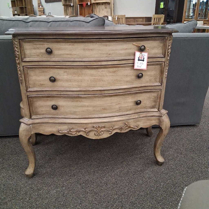 2-tone 3 Drawer Entry Console