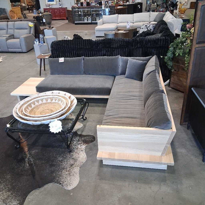 "Muir" Sectional w/ 2 "Chelsea" Ottomans