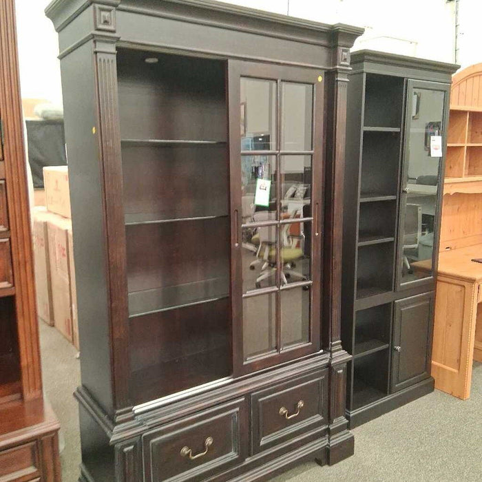 Sliding Door Cabinet w/ Drawers