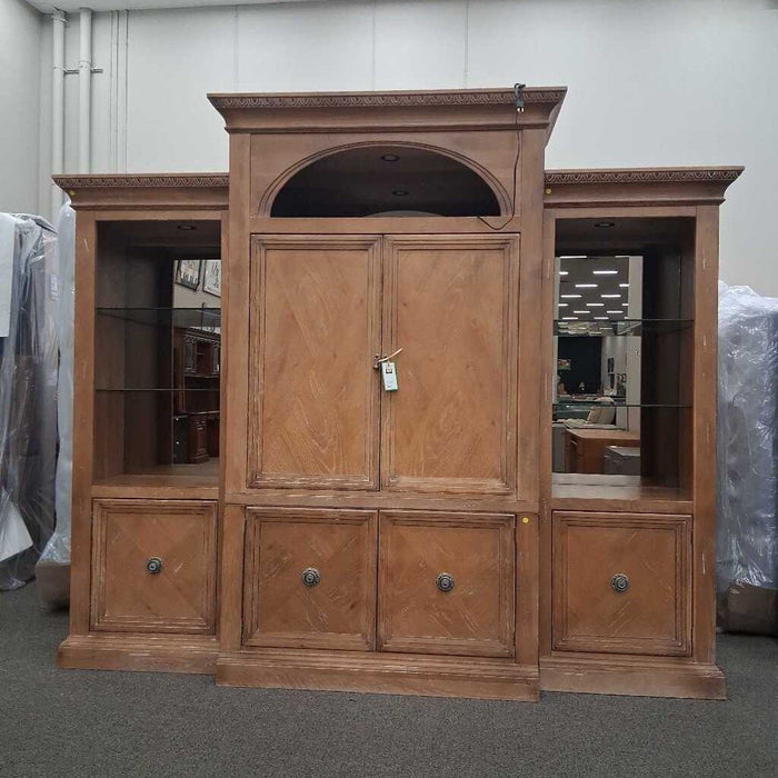 Large 4pc. Wall Unit