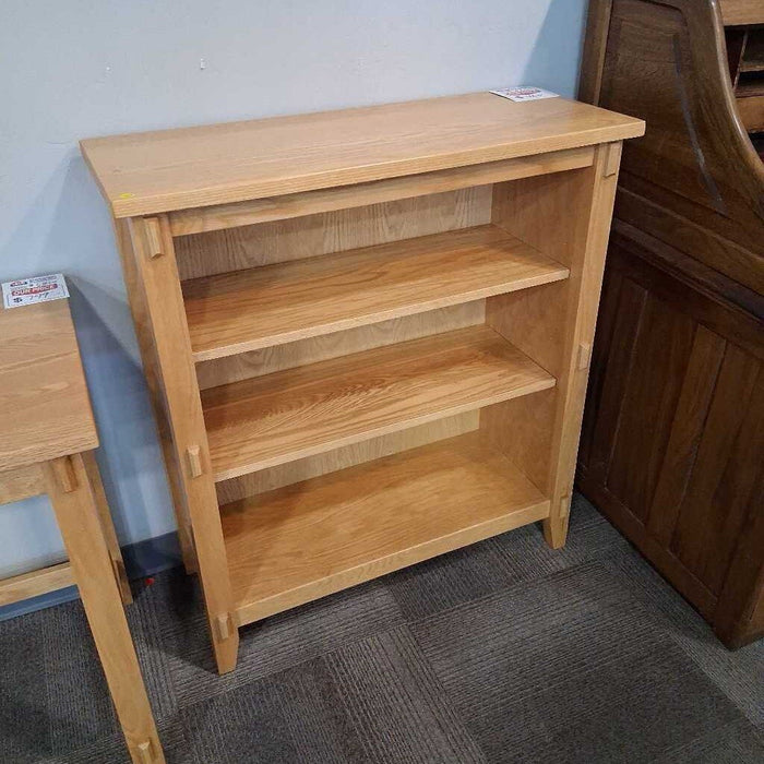 Amish Bookcase