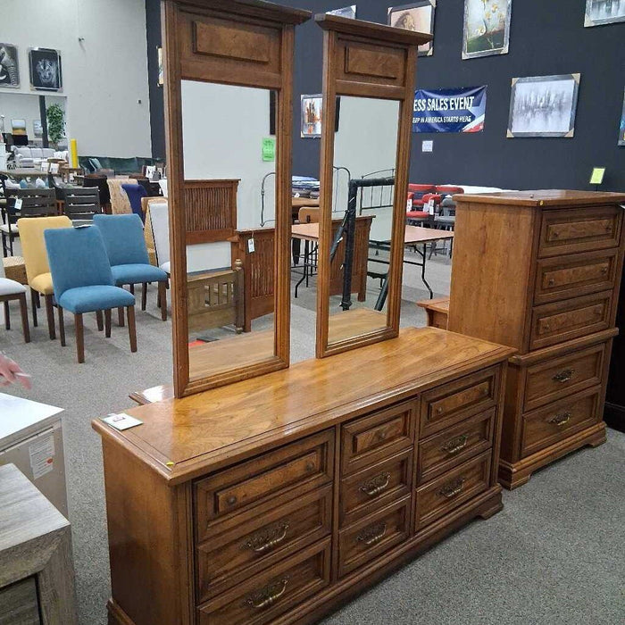 Vintage Oak Dresser w/ 2 Mirrors