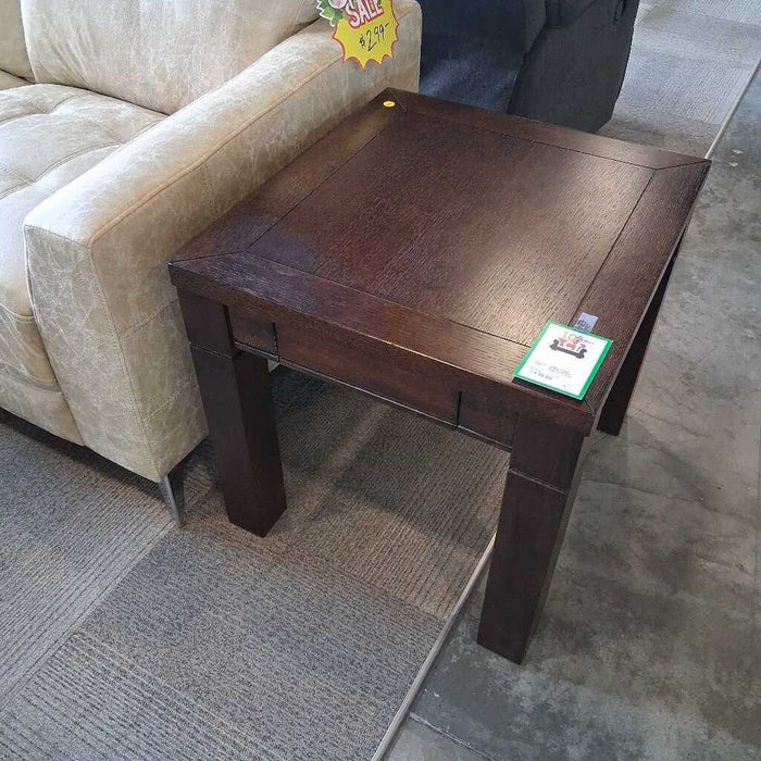 Dark Wood End Table w/ Drawer