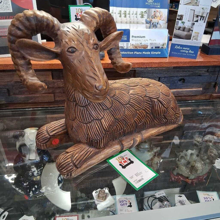Bighorm Ram Wood Decor