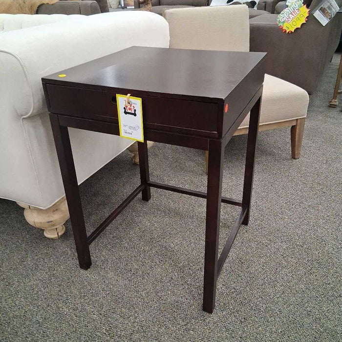 Dark Wood End Table w/ Drawer