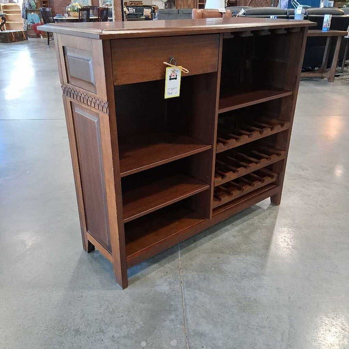Vintage Wood Wine Bar