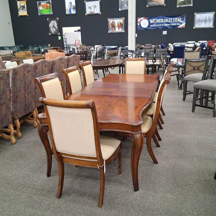 Cherry Table w/ 2 Leaves 8 Chairs
