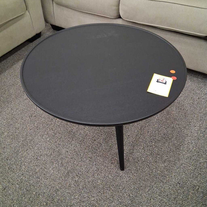 Mater Black Oak Accent Table