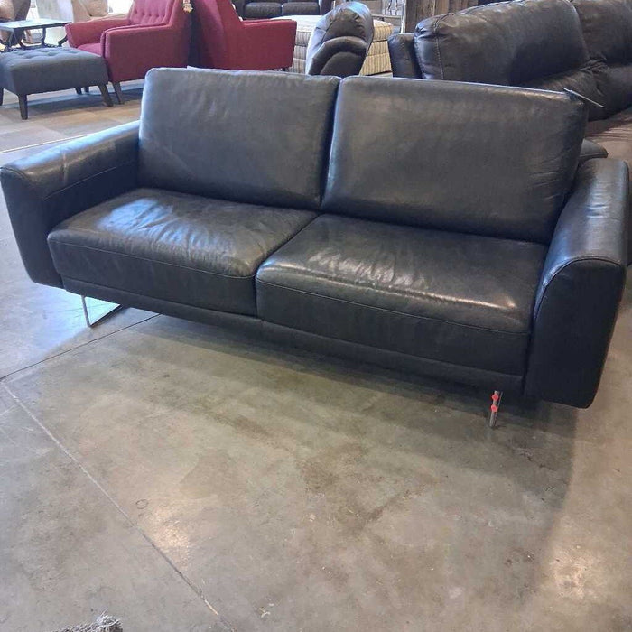 Italsofa Black Leather Loveseat