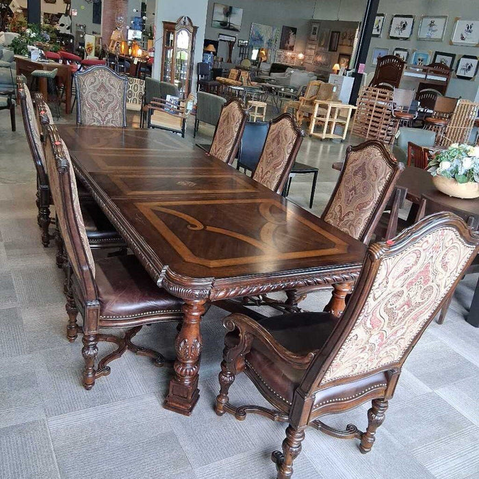 A.R.T. Table w/ 2 Leaves & 8 Chairs