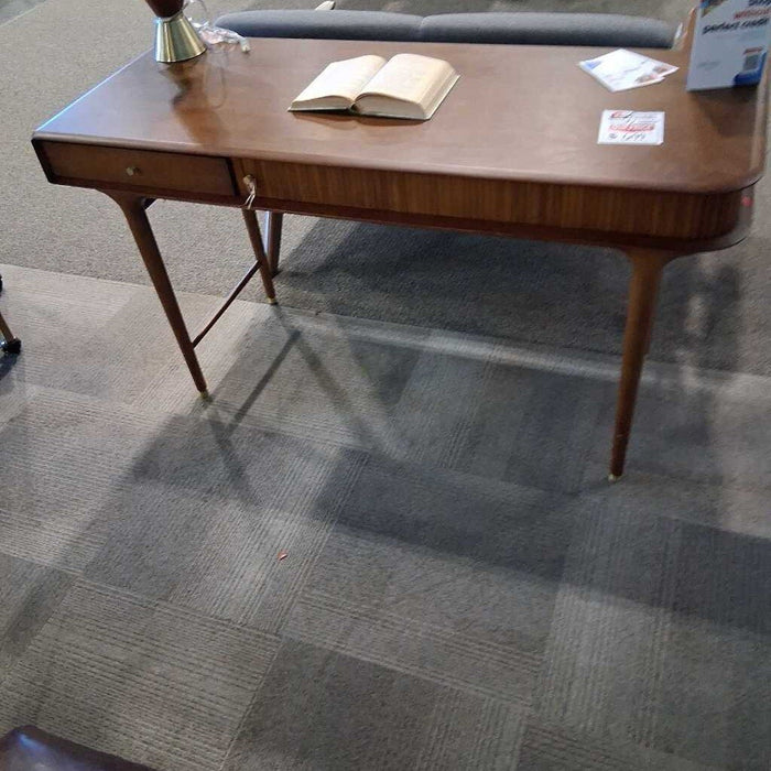 Scan.Des. "Hendrick" MCM Desk