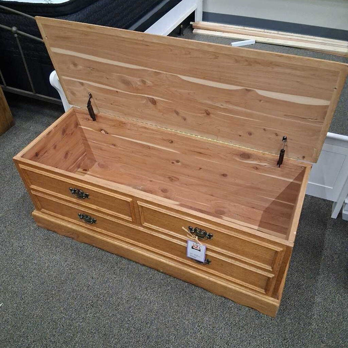 Cedar Hope Chest w/ Floral Cushion