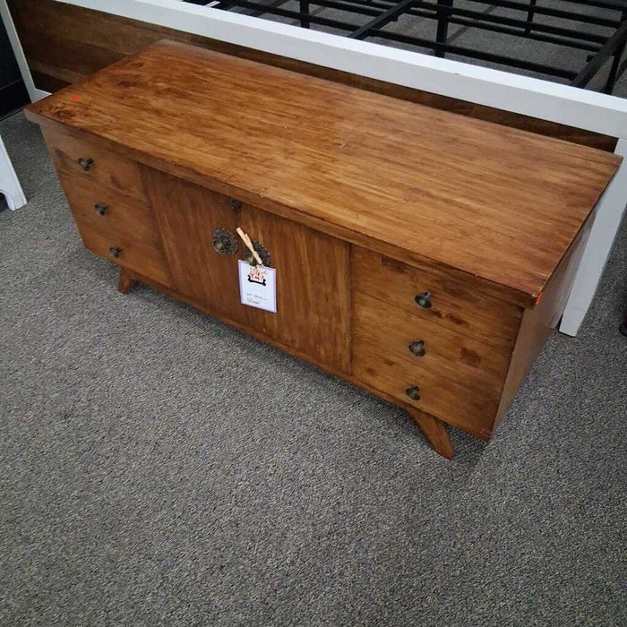 Lane Cedar Chest