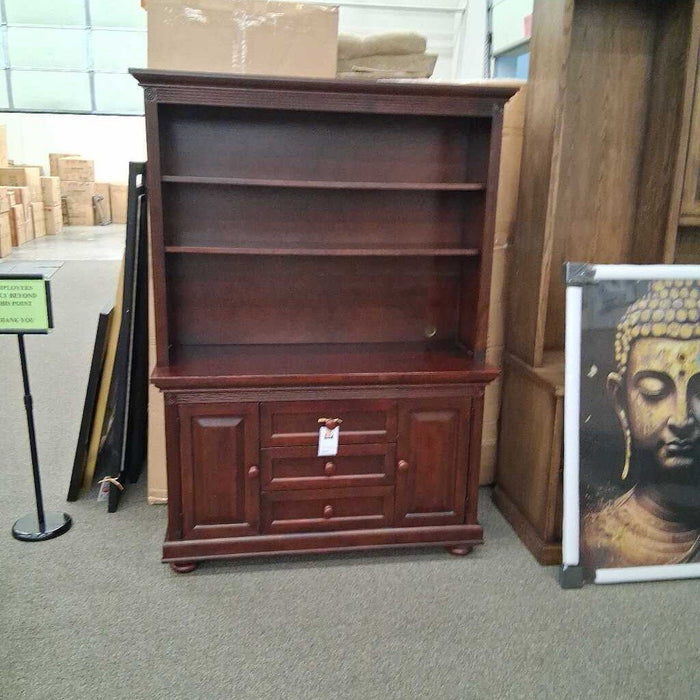 Brown 2 Pc Hutch