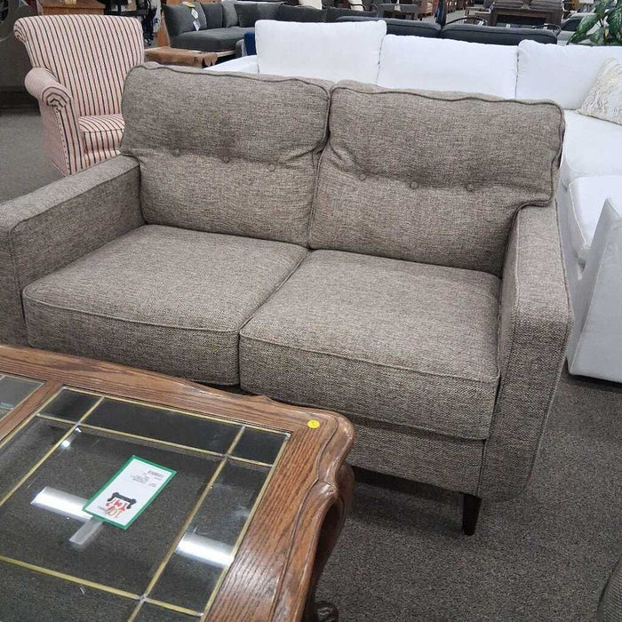 Ashley "Dahra" Gray Loveseat