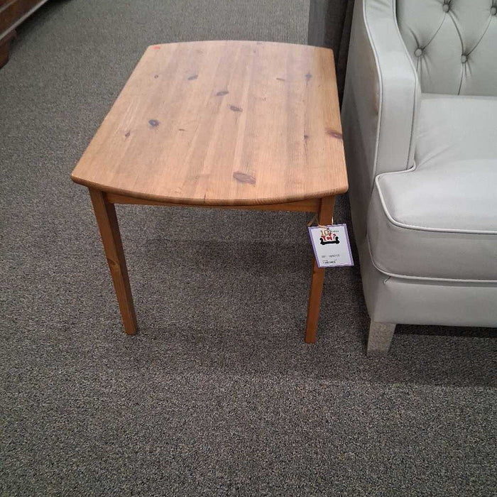 Pine End Table