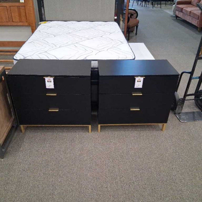 Black 3 Dwr Nightsand w Gold Accents