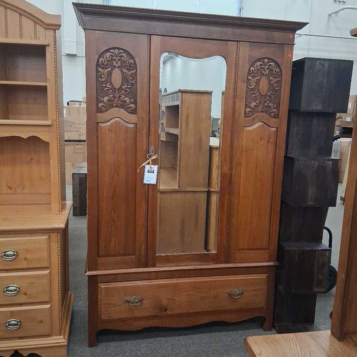 Vintage Wardrobe