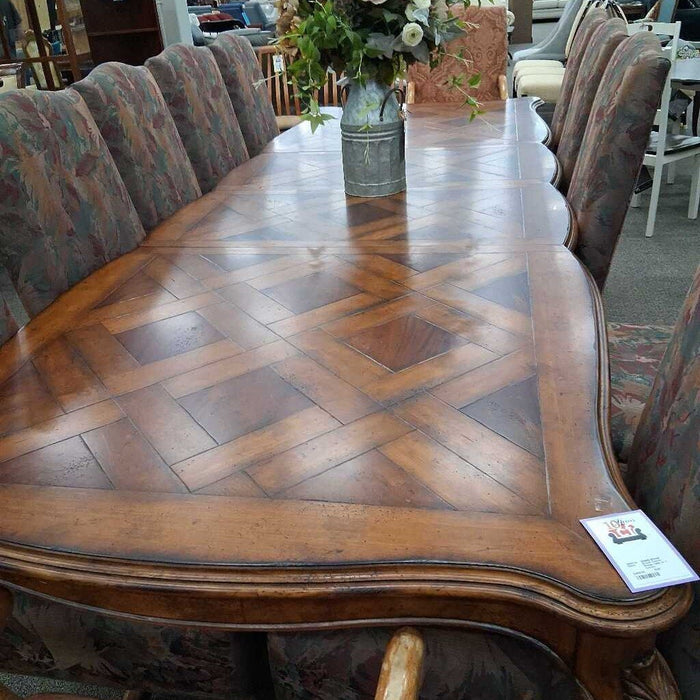 Drexel Tuscan Dining Table w/ 2 Leaves