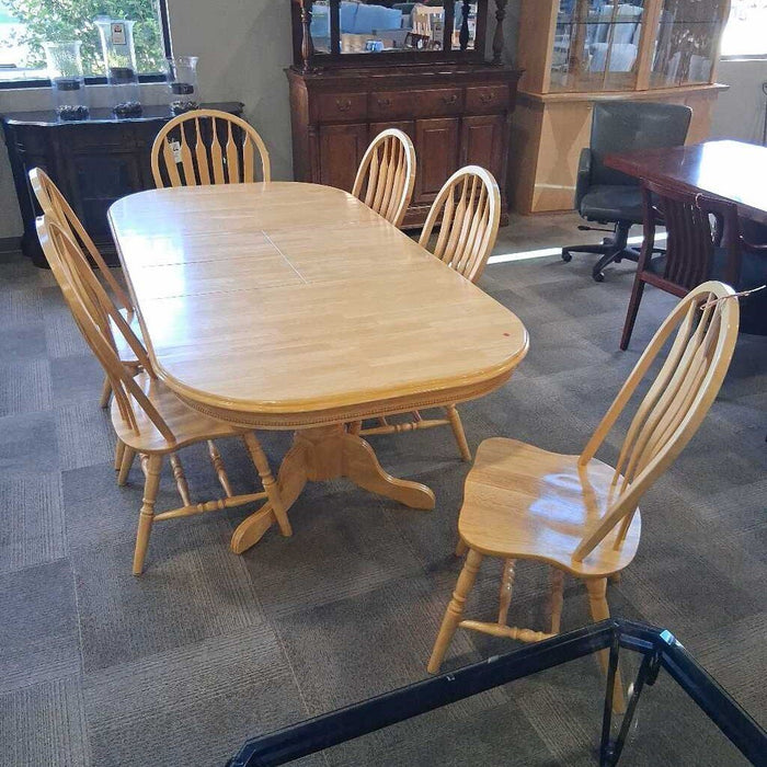 Butterfly Table w/ 6 Chairs
