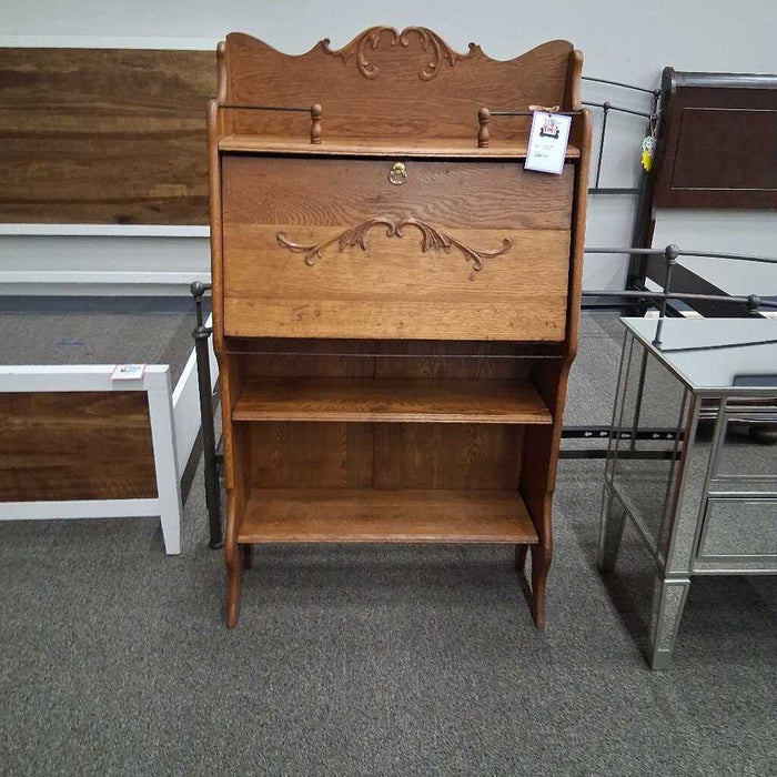 Secretarian Desk/Hutch
