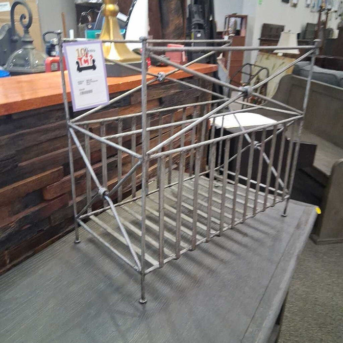 Metal Magazine Rack