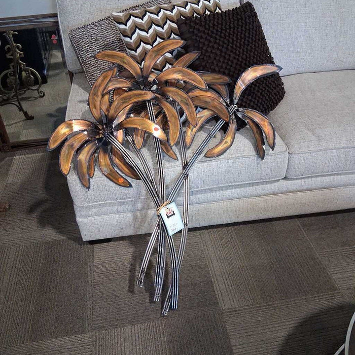 Set of 2 Metal Palm Decor