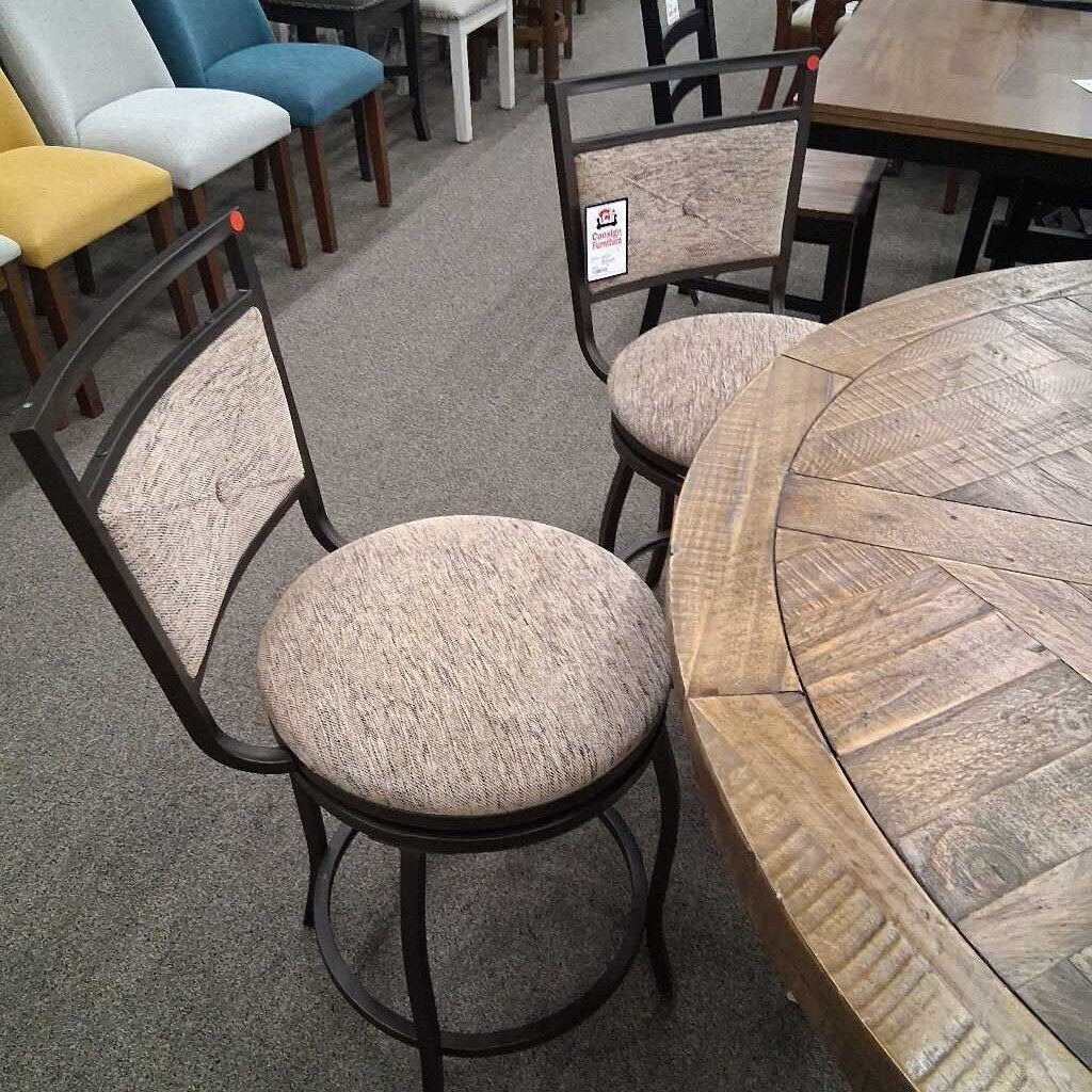 Consignment Furniture