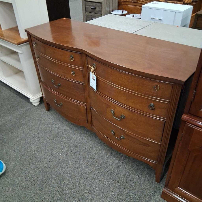 Cherry Vintage 6 Dwr Dresser