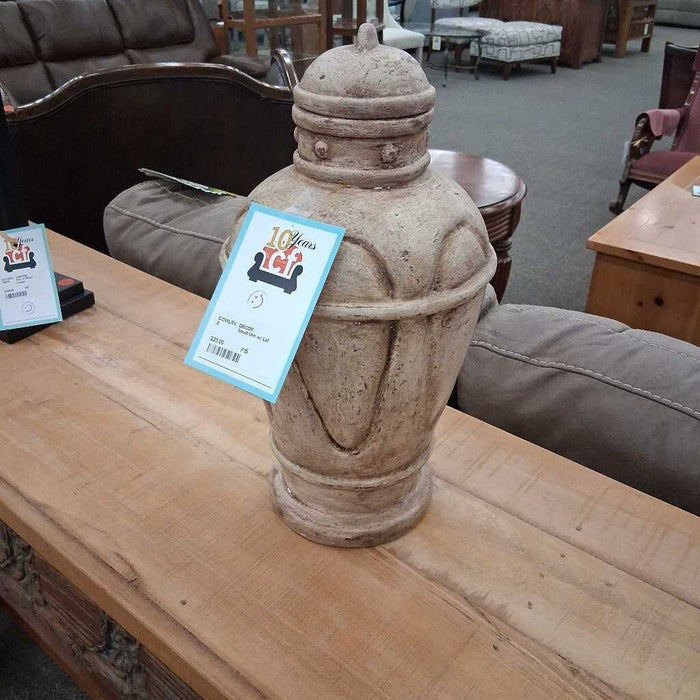 Small Urn w/ Lid