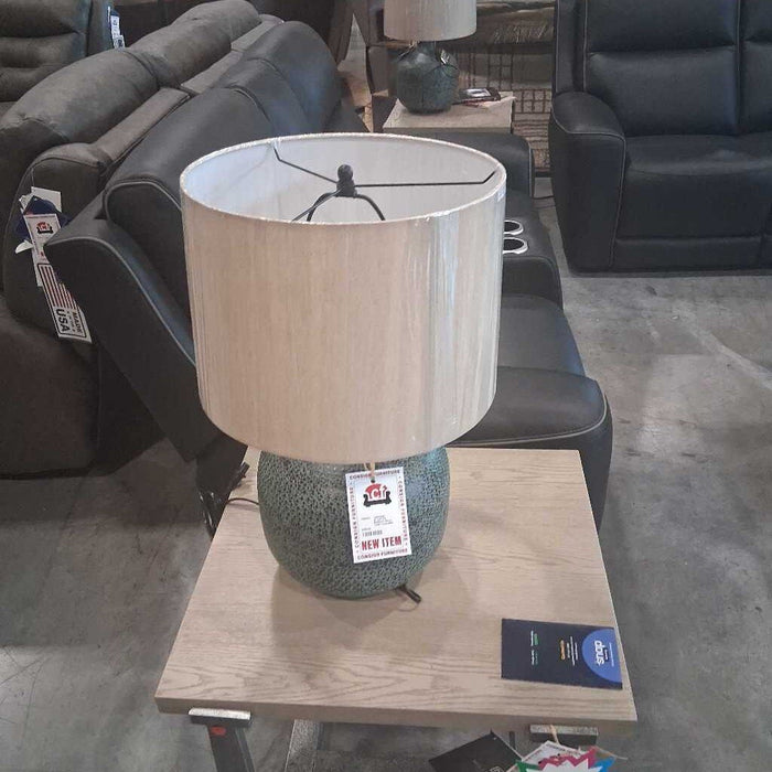 A L207304 Malthace Metal Table Lamp