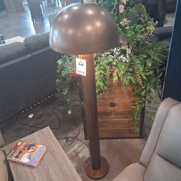 A L208431 Wendfield Metal Floor Lamp Copper Finish