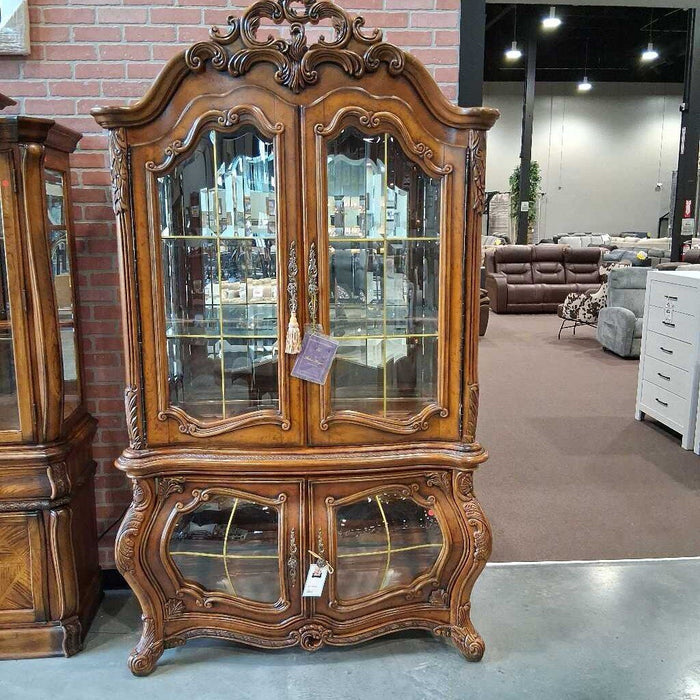 2 Pc Aico Hutch