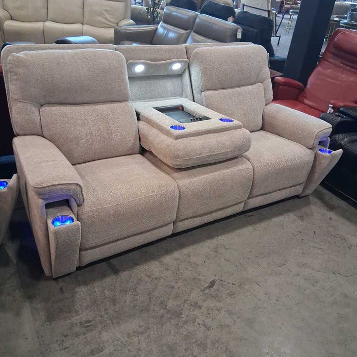 Beige Pwr Rec Sofa w/ Speaker