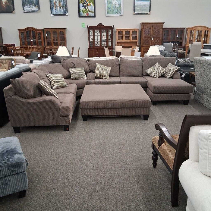 Brown Pattern 3 pc Sectional w/ Ottoman